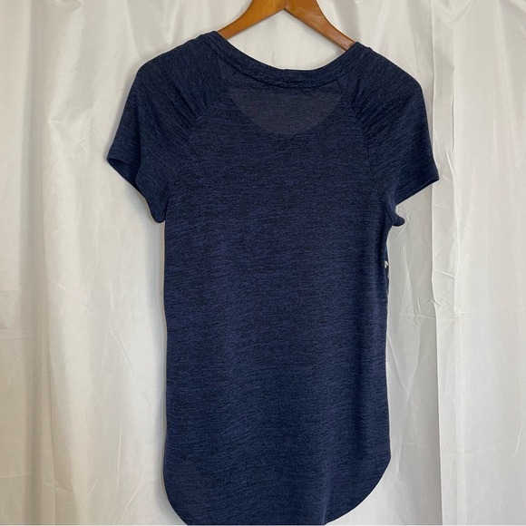 MAURICES Women’s Blue White Aztec Print Short Sleeve Blouse Size Medium - Picture 11 of 11